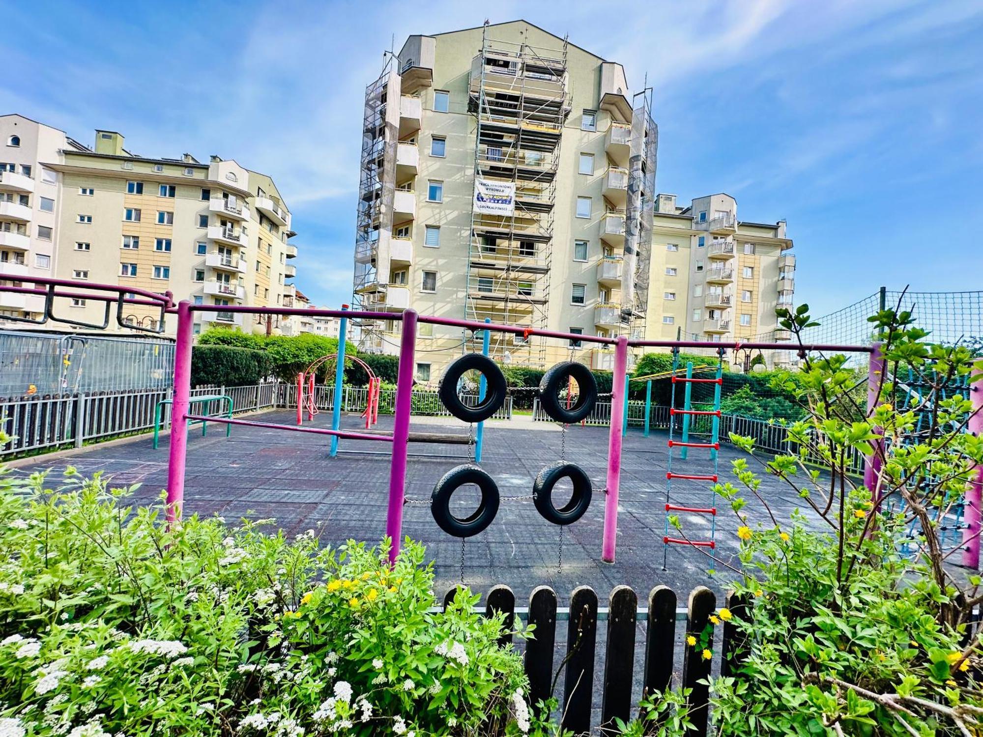 Apartament Millennium Skorosze Mango